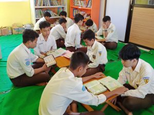 BACA TULIS QUR’AN MAPEL PESANTREN SMP MPLUS