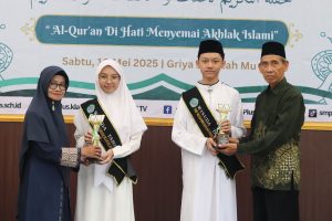 WISUDA HUFFADZ AL-QUR’AN ANGKATAN KE-8, SMP MUHAMMADIYAH PLUS KLATEN UTARA KUKUHKAN KOMITMEN MENJADI SEKOLAH BERBASIS TAHFIDZ