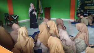SMP Muhammadiyah Plus Klaten Utara Gelar Pembinaan Adab dan Akhlak bagi Santri Kelas IX Menjelang Kelulusan
